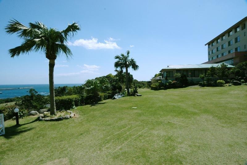 Yakushima Green Hotel Екстер'єр фото